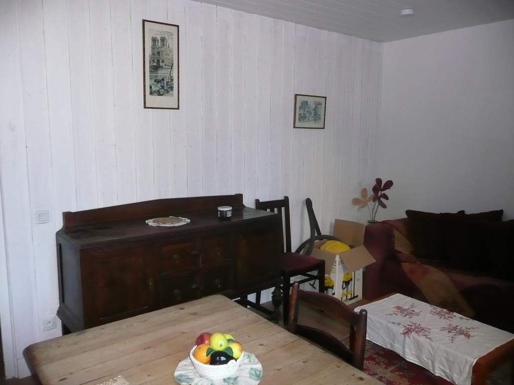 Maison De Vin Apartment Кастион-ла-Батай Екстериор снимка